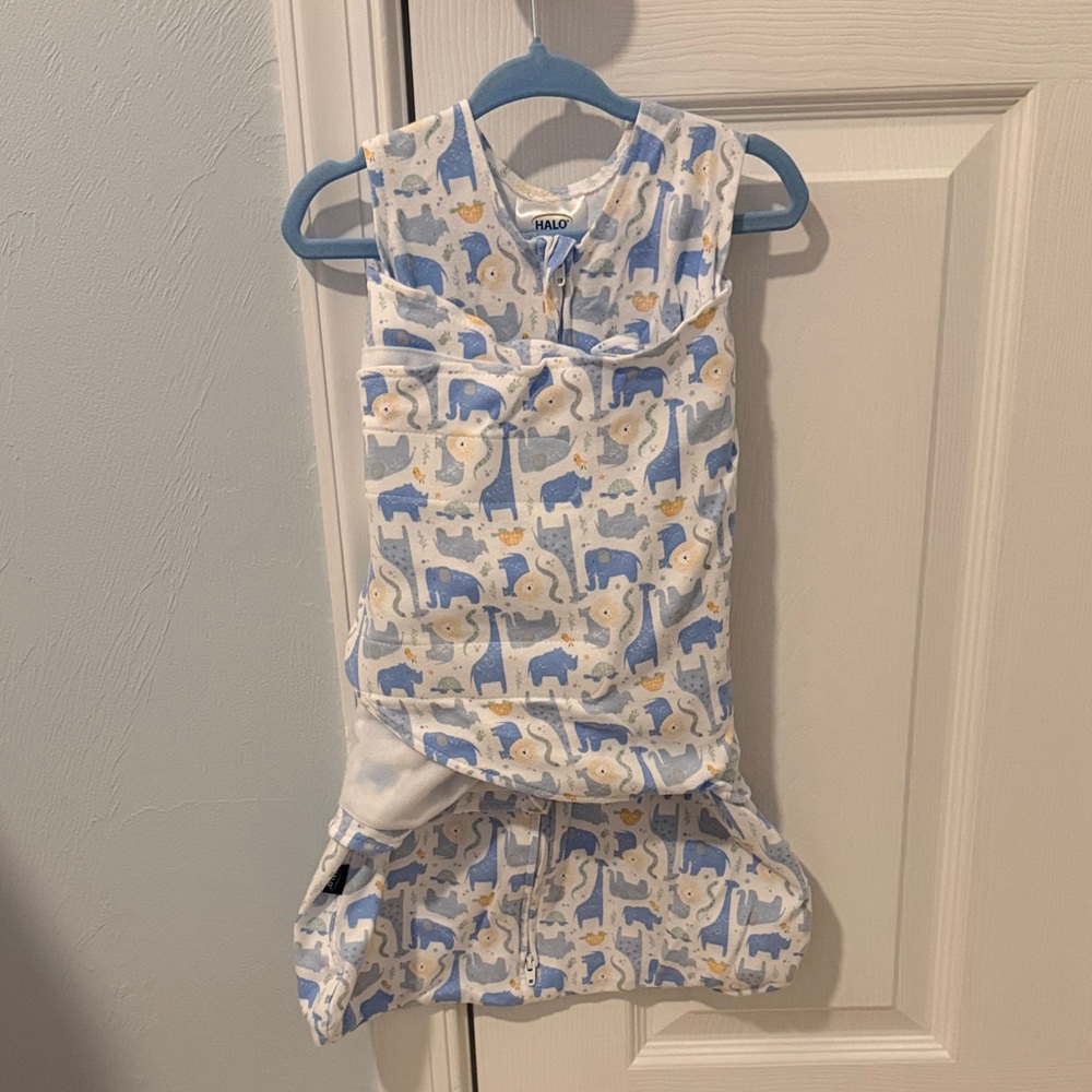 Halo Kids Pajamas Sleep Sack - Blue and White - NWOT